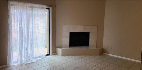 2138 Goodrich Dr, Moore, OK 73170 photo 2