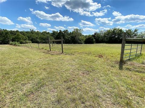 110 Hidden Valley Rd, Mcloud, OK 74851 photo 5