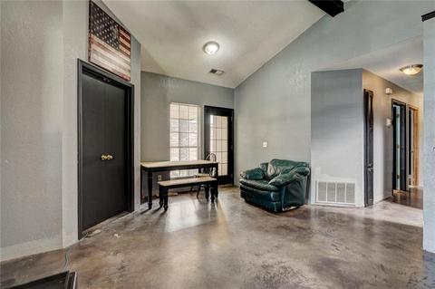 2510 Lakecrest Dr, Moore, OK 73170 photo 6