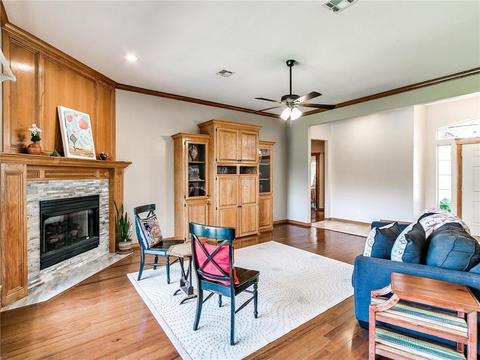 325 Thornebrook Dr, Norman, OK 73069 photo 20