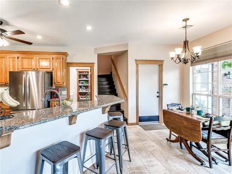 325 Thornebrook Dr, Norman, OK 73069 photo 21