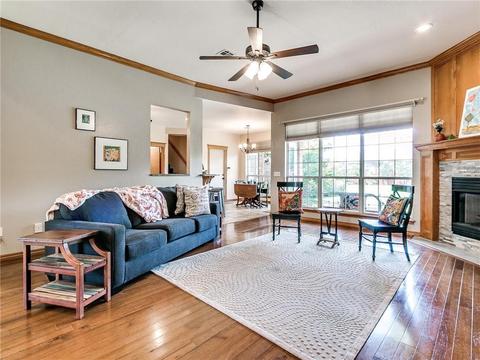 325 Thornebrook Dr, Norman, OK 73069 photo 19