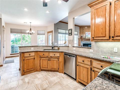 325 Thornebrook Dr, Norman, OK 73069 photo 25