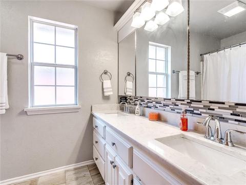 325 Thornebrook Dr, Norman, OK 73069 photo 15