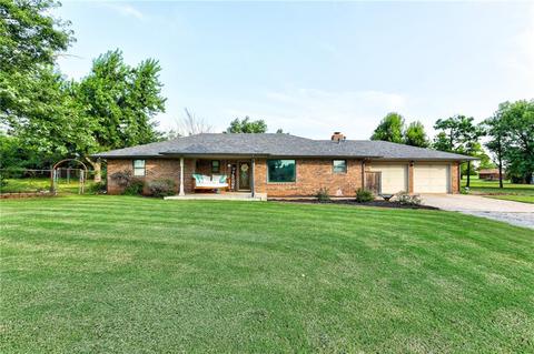 303 Timber Creek Dr, Tuttle, OK 73089 photo 3