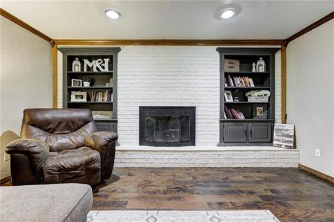 303 Timber Creek Dr, Tuttle, OK 73089 photo 11