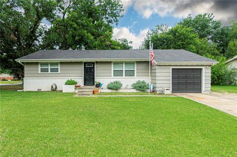 400 N Front St, Noble, OK 73068 photo 3
