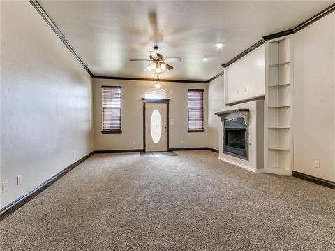 1601 Post Oak Ln, Moore, OK 73160 photo 8