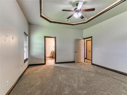1601 Post Oak Ln, Moore, OK 73160 photo 10