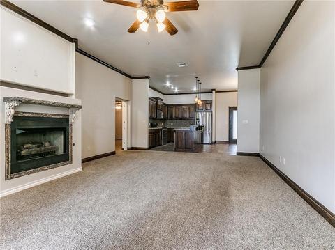 1601 Post Oak Ln, Moore, OK 73160 photo 6