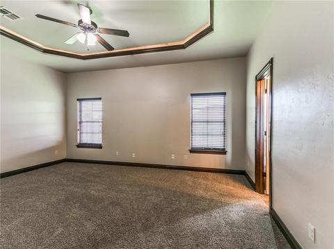 1601 Post Oak Ln, Moore, OK 73160 photo 9