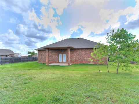 1601 Post Oak Ln, Moore, OK 73160 photo 34