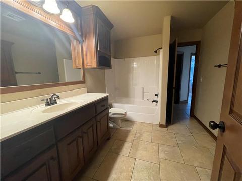 1404 Dorothy Dr, Moore, OK 73170 photo 13