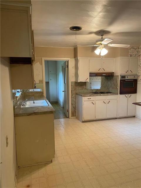 504 S Bock St, Broken Bow, OK 74728 photo 7