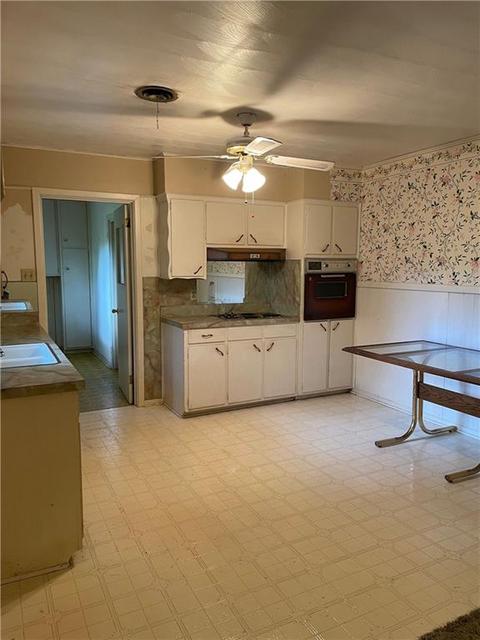 504 S Bock St, Broken Bow, OK 74728 photo 6