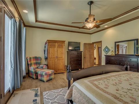 237 N Oaks Rd, Harrah, OK 73045 photo 16
