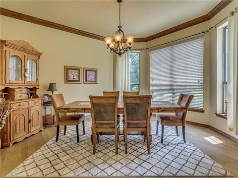 237 N Oaks Rd, Harrah, OK 73045 photo 5