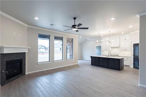 809 Suttles Way, Yukon, OK 73099 photo 10