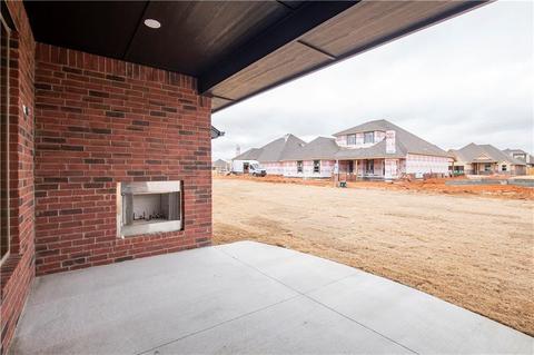 809 Suttles Way, Yukon, OK 73099 photo 27