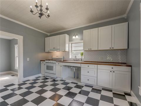 1623 E Oklahoma Ave, Guthrie, OK 73044 photo 4