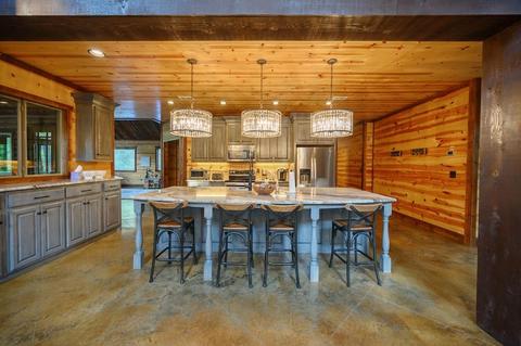 338 Sugar Pine Loop, Broken Bow, OK 74728 photo 5