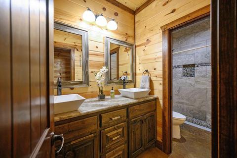 338 Sugar Pine Loop, Broken Bow, OK 74728 photo 12