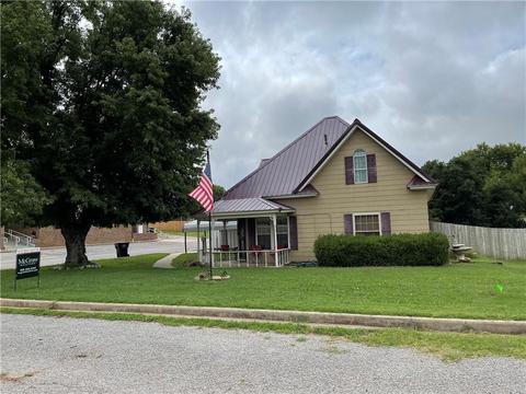 234 E Main St, Hydro, OK 73048 photo 1