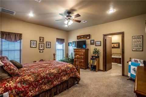 8949 N 2360 Rd, Thomas, OK 73669 photo 15