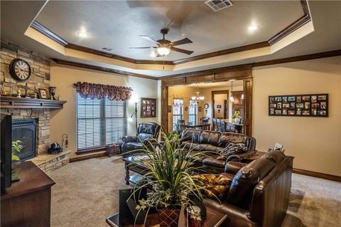 8949 N 2360 Rd, Thomas, OK 73669 photo 9
