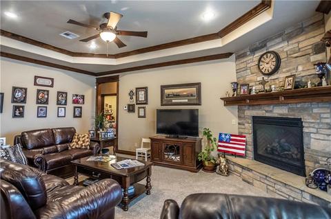 8949 N 2360 Rd, Thomas, OK 73669 photo 7