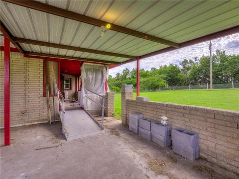 9301 S Pottawatomie Rd, Mcloud, OK 74851 photo 13