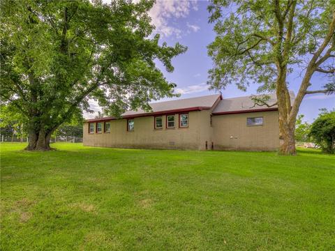 9301 S Pottawatomie Rd, Mcloud, OK 74851 photo 6