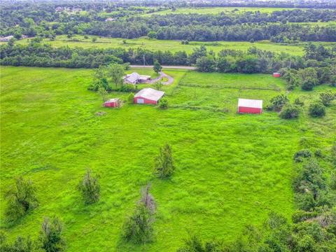 9301 S Pottawatomie Rd, Mcloud, OK 74851 photo 3