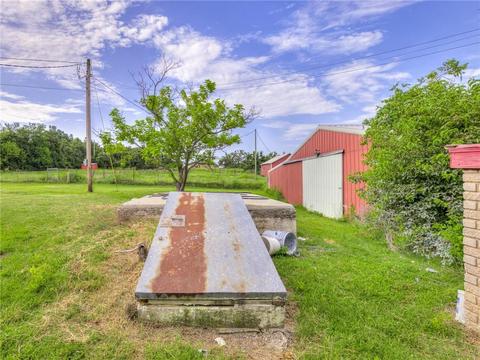 9301 S Pottawatomie Rd, Mcloud, OK 74851 photo 15
