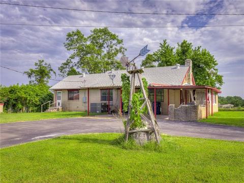9301 S Pottawatomie Rd, Mcloud, OK 74851 photo 7