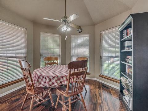 709 Old Bugle Rd, Edmond, OK 73003 photo 16