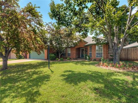 709 Old Bugle Rd, Edmond, OK 73003 photo 1