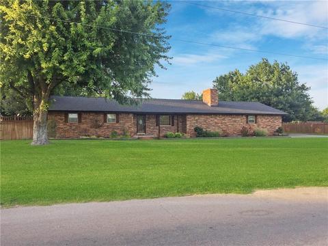 305 NW Boundry Rd, Erick, OK 73645 photo 1