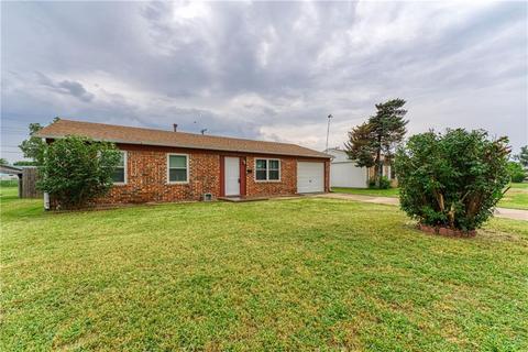 508 Saturn St, Altus, OK 73521 photo 2