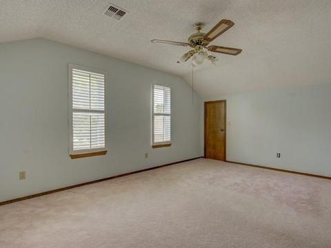 332 E Olympic Dr, Yukon, OK 73099 photo 26