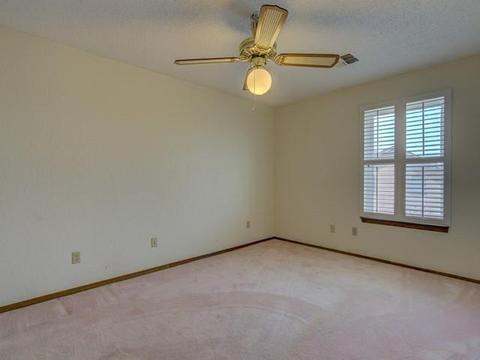 332 E Olympic Dr, Yukon, OK 73099 photo 24