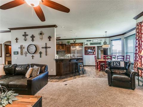408 Lee Cir, Tuttle, OK 73089 photo 5