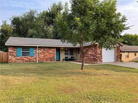 504 Willis St, Noble, OK 73068 photo 3