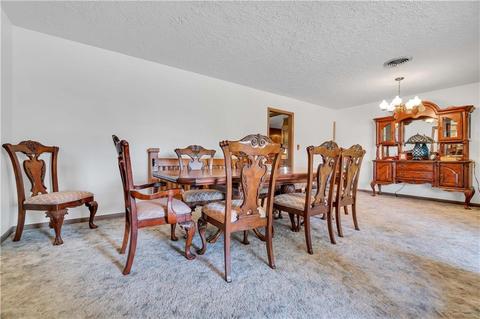 204 S Mockingbird Dr, Altus, OK 73521 photo 17
