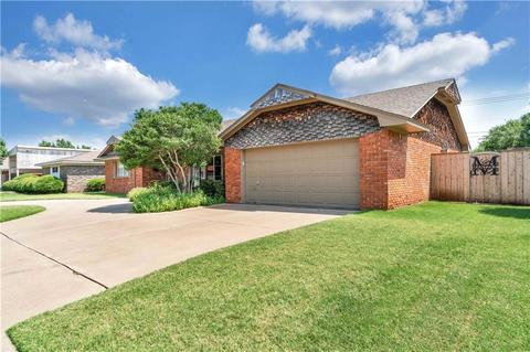 204 S Mockingbird Dr, Altus, OK 73521 photo 4