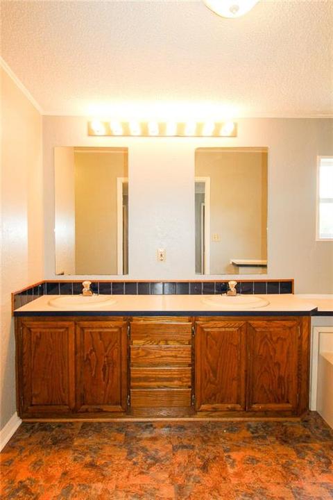 8282 E Franklin Rd, Norman, OK 73026 photo 20