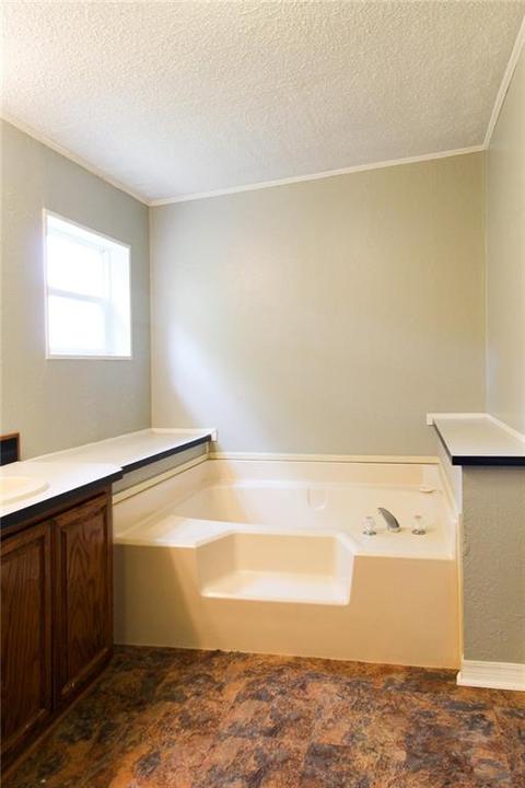 8282 E Franklin Rd, Norman, OK 73026 photo 21