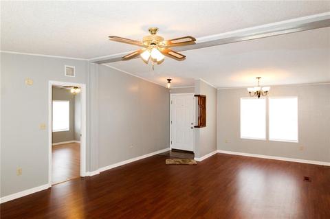 8282 E Franklin Rd, Norman, OK 73026 photo 5