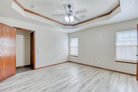 2016 SW 32nd St, Moore, OK 73170 photo 17