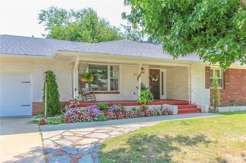 211 Foreman Ave, Norman, OK 73069 photo 1